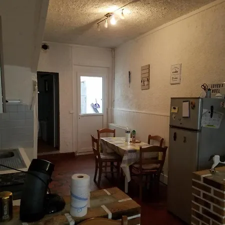 Maison De Ville *